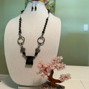 Necklace and earrings